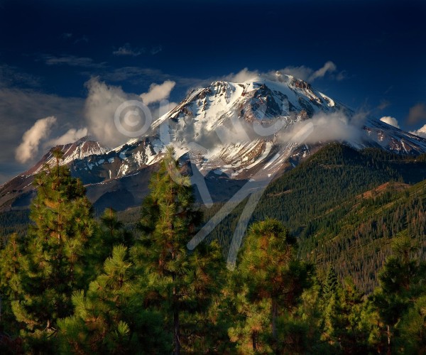 CALIFORNIA Mount Shasta